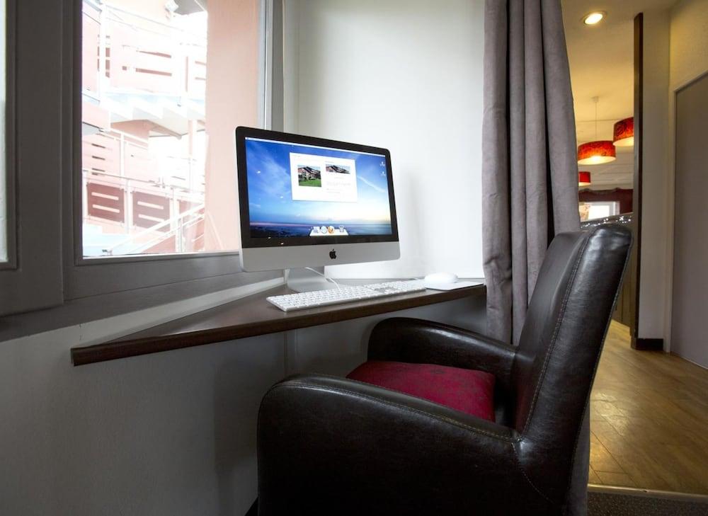 Sure By Best Western Aeroport 3*