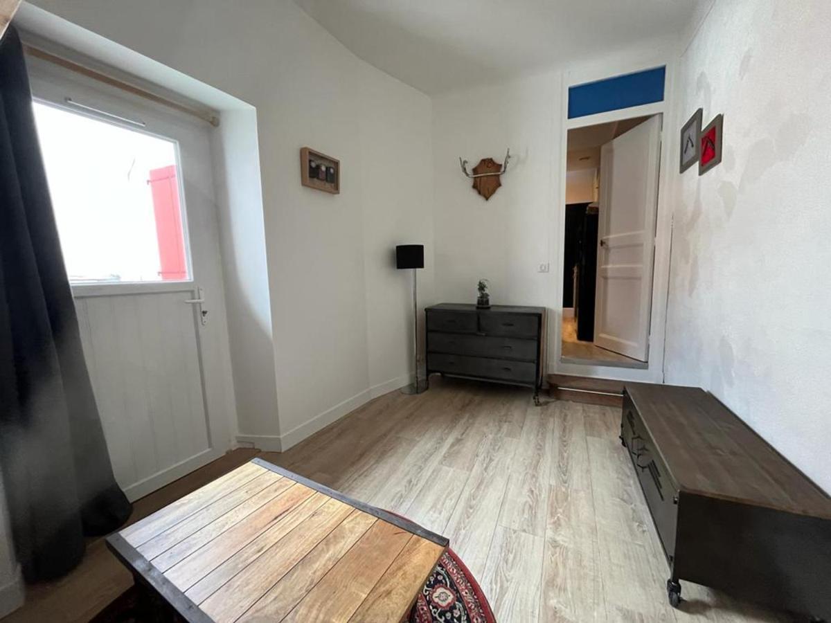 Cosy Avec Mezzanine En Plein Coeur De Biarritz, A 2 Pas De La - Fr-1-239-995 Apartment *