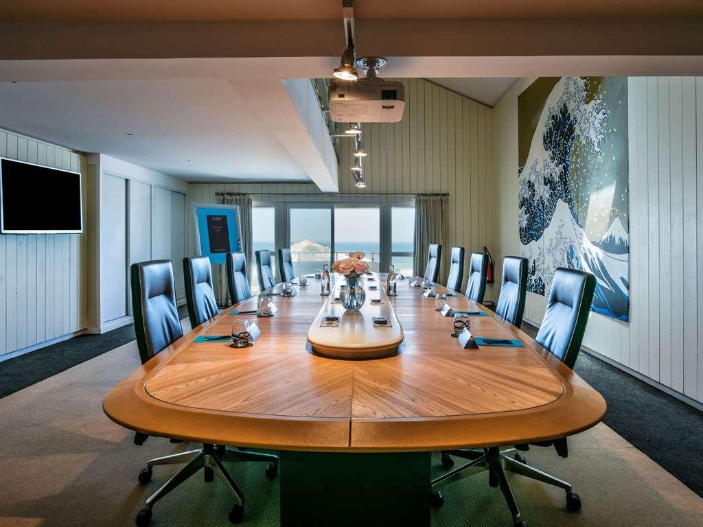 Hotel Sofitel Le Miramar Thalassa 5*