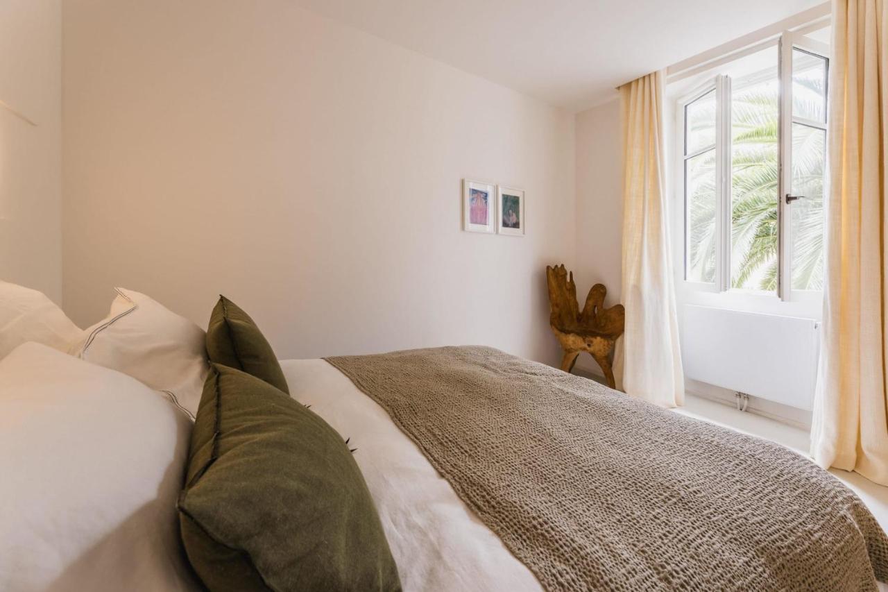 Aia Keyweek Quiet Town House