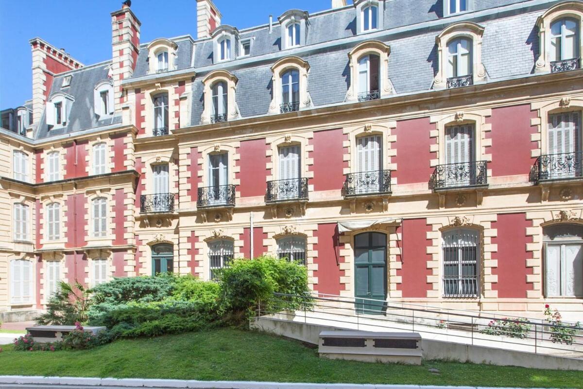 - Clemenceau - Centre - Apartment