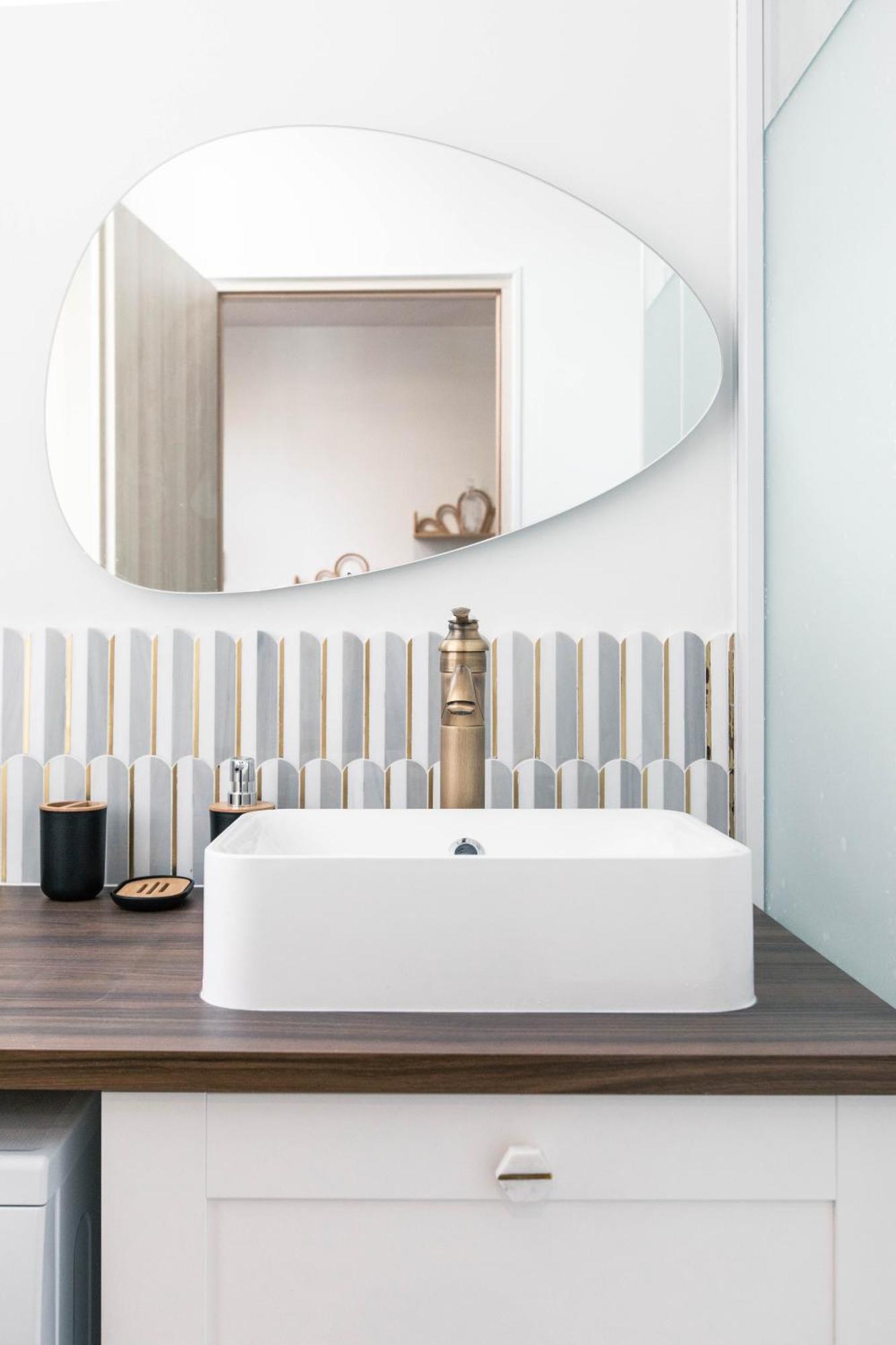 élégant Et Lumineux à Proximité De Tous Les Lieux D'intérêt Appartement