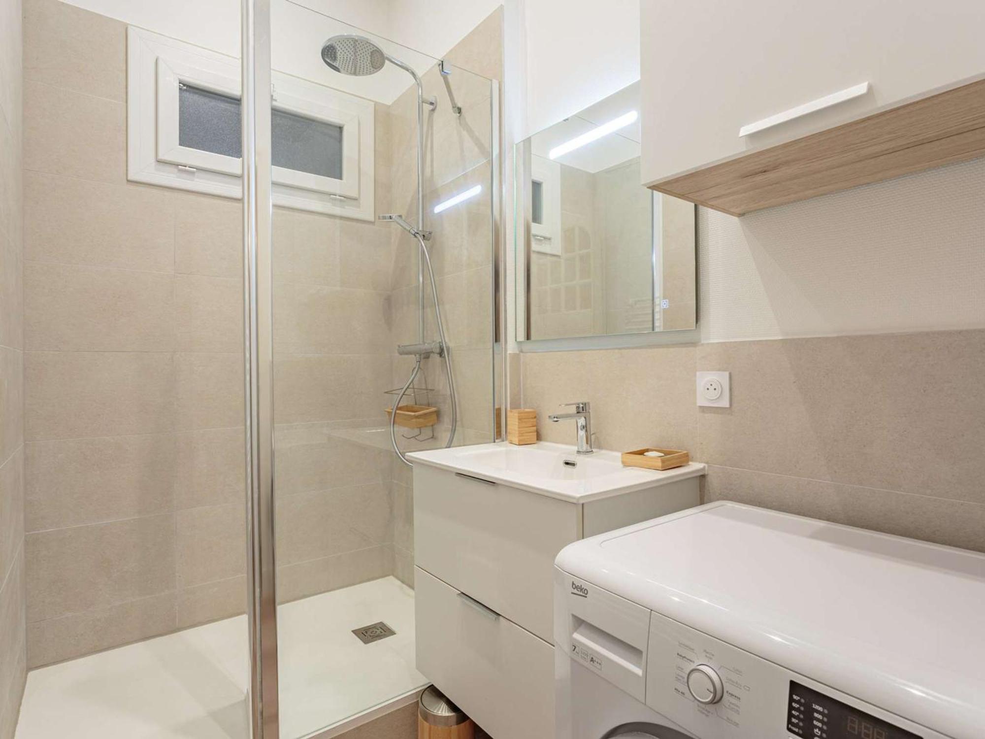 Apartment Renove Pour 4 Pers En Centre De A 250m De La - Fr-1-3-581 Biarritz