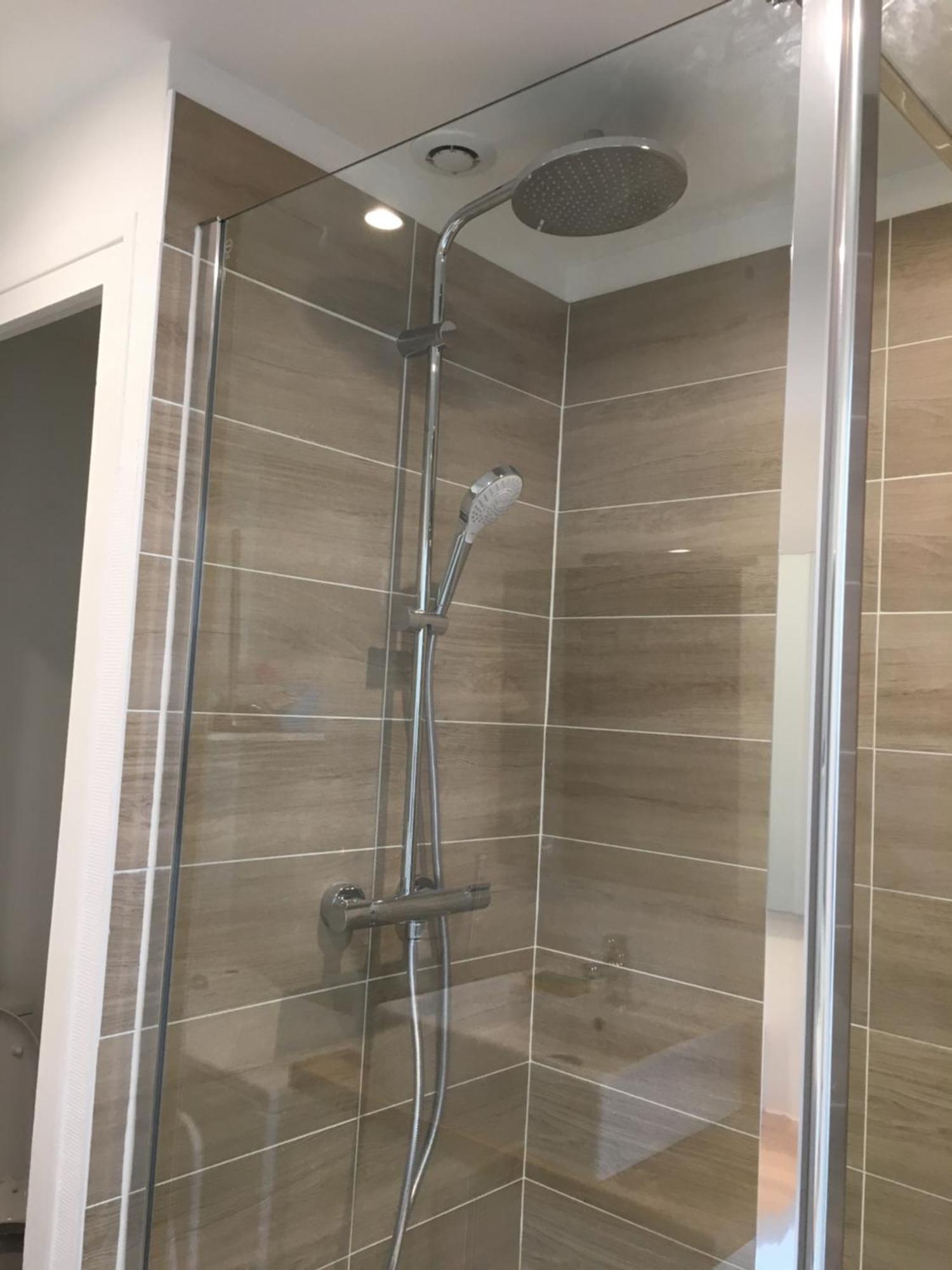 Apartment Beautiful And Bright 1st Floor Flat With Large Terrace - Center *