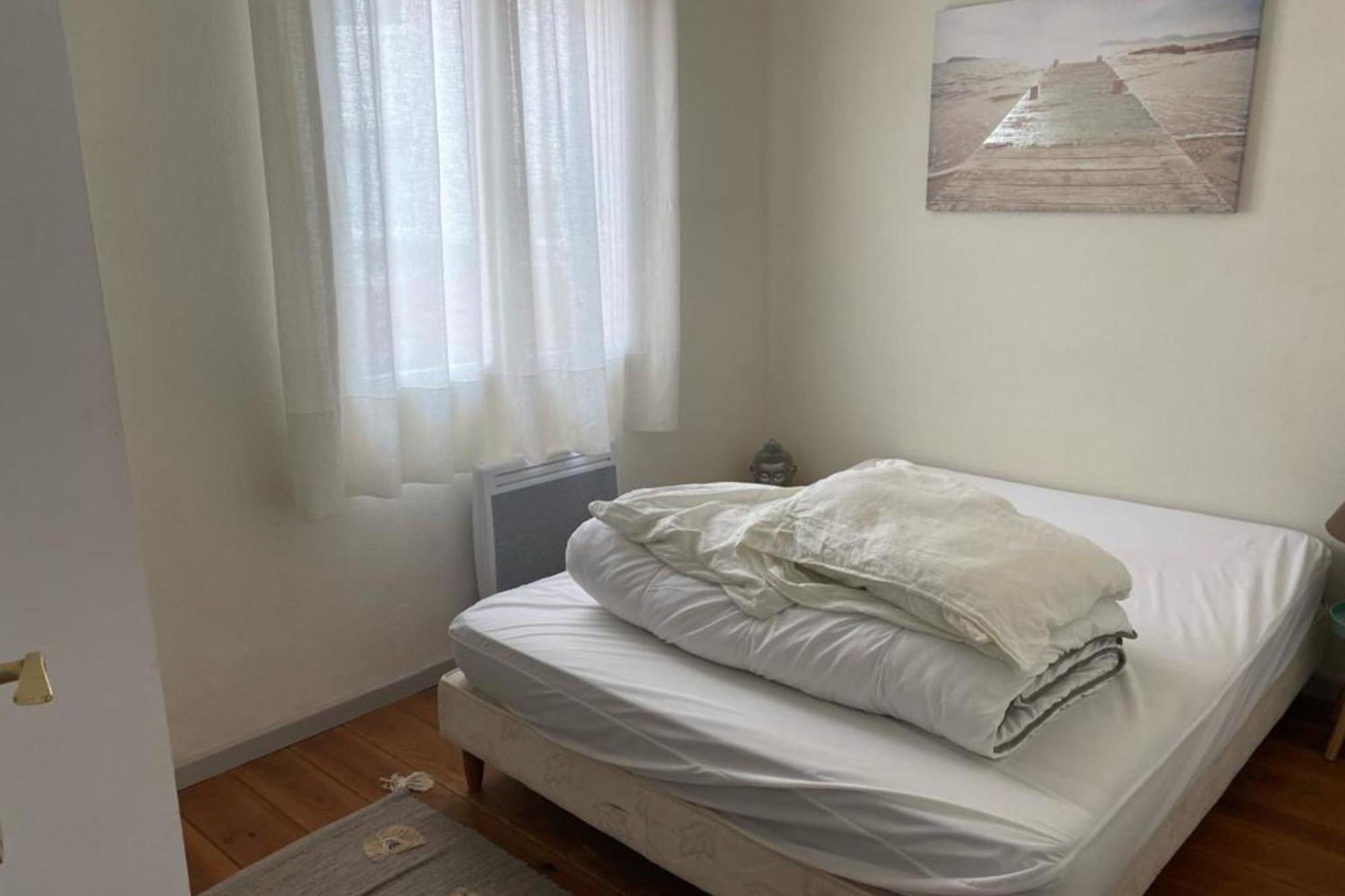 Apartment Spacious In The Heart Of *