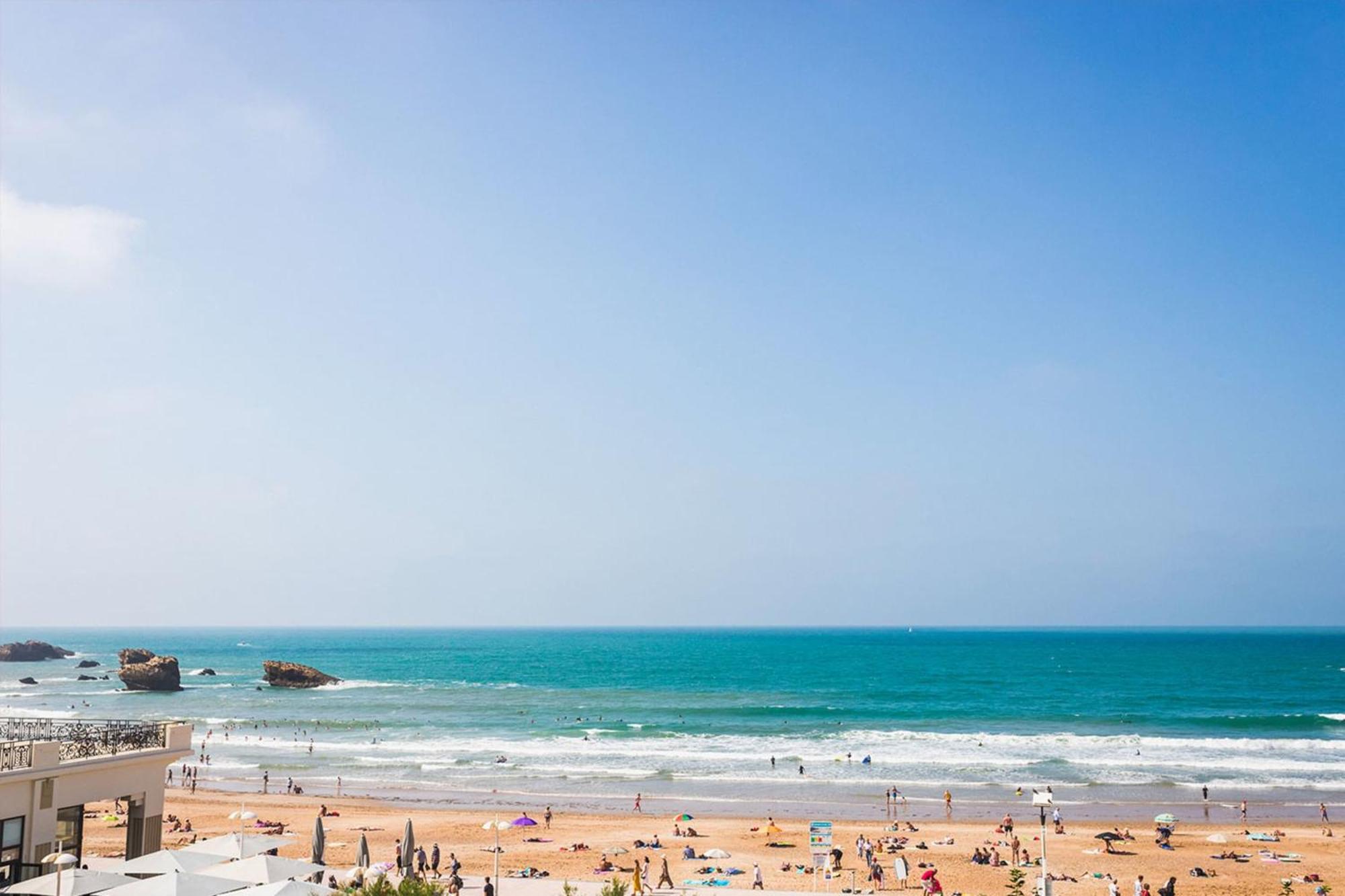 Horizon Keyweek Beachfront Duplex With Parking In Center Apartment Biarritz