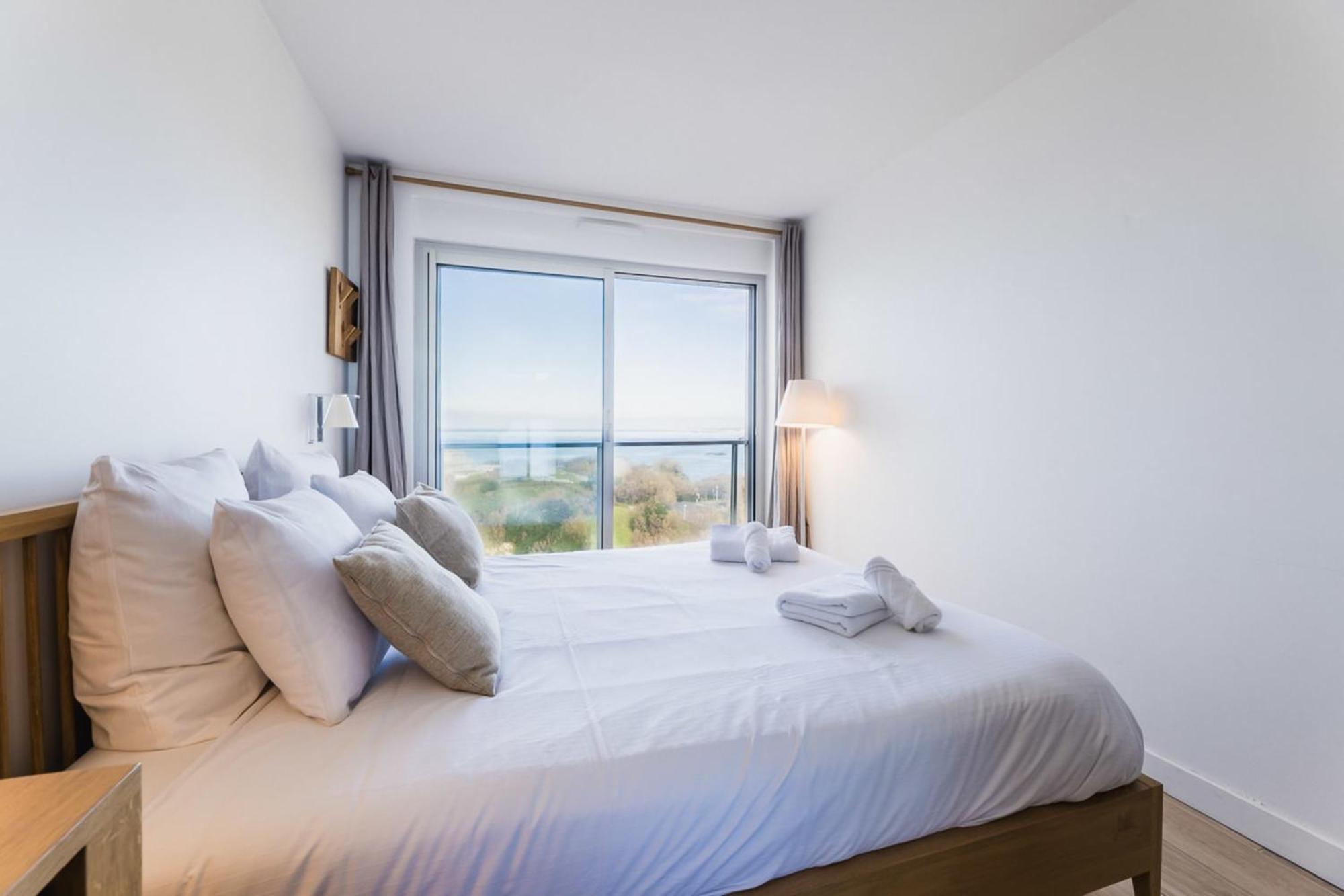 Blue Uhaina Keyweek Sea View Downtown Apartment *