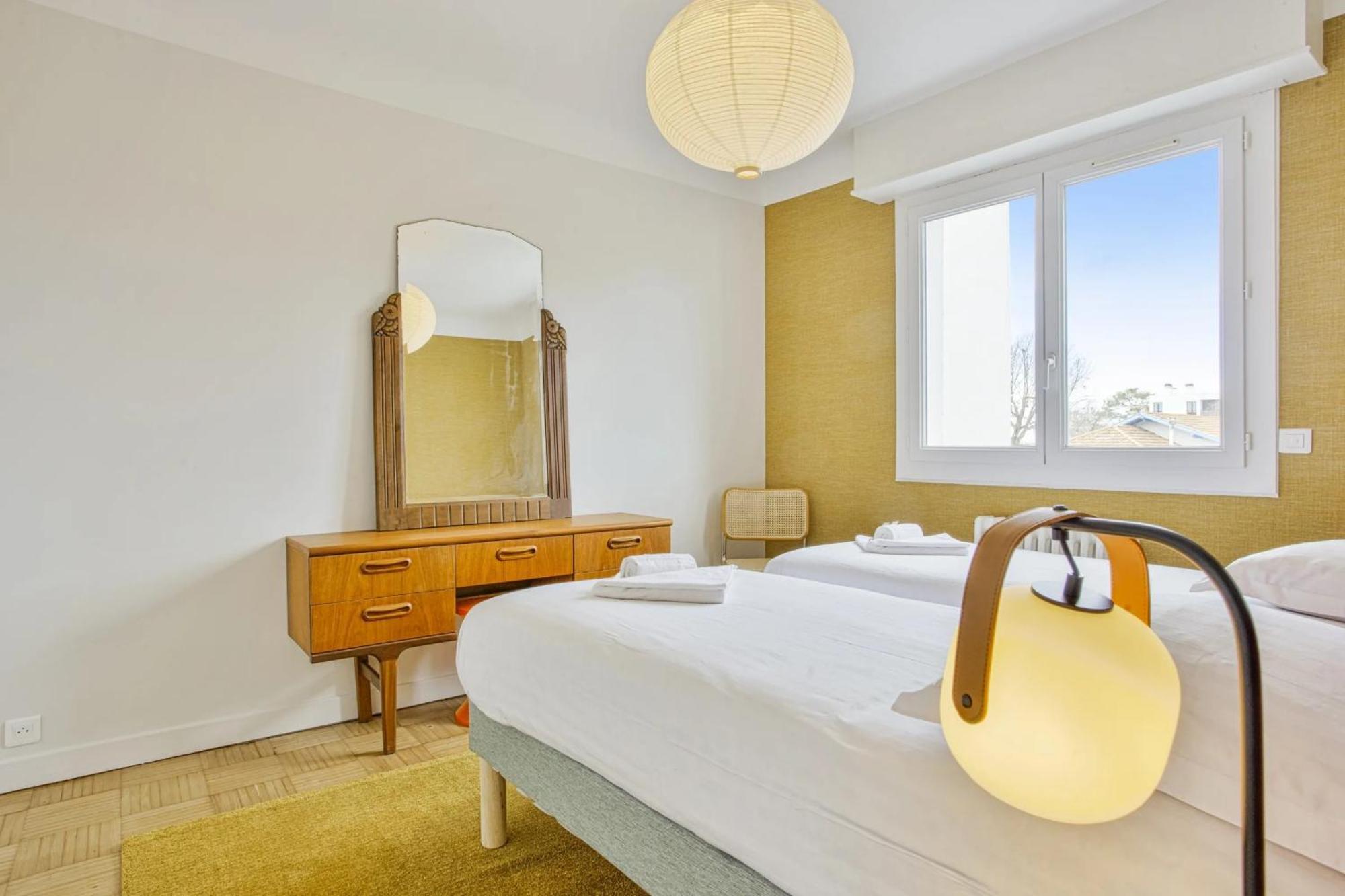 T3 Design Et Familial Avec Parking Proche Commodites