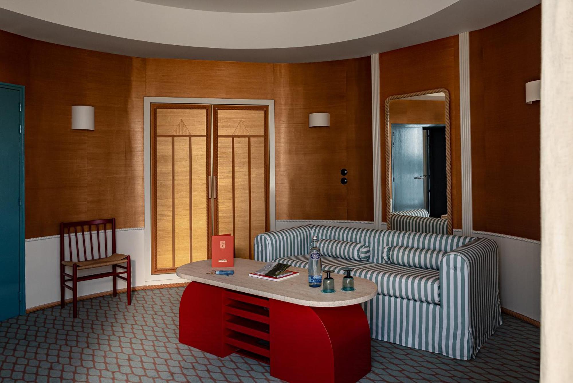 Hotel Regina Experimental