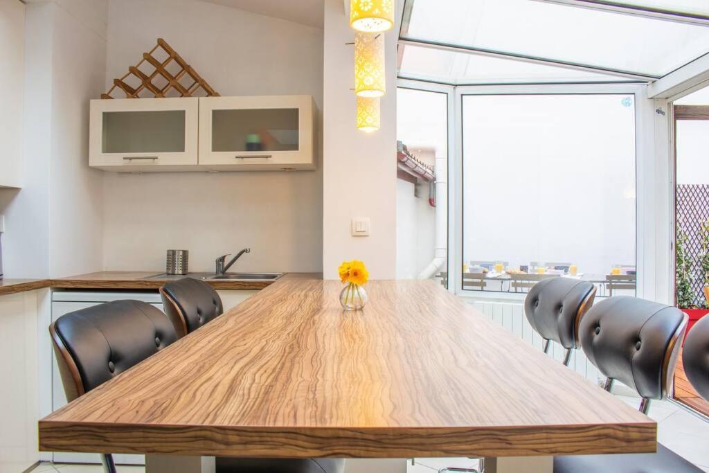 Apartment Charming Center-grande 5 Min Walking