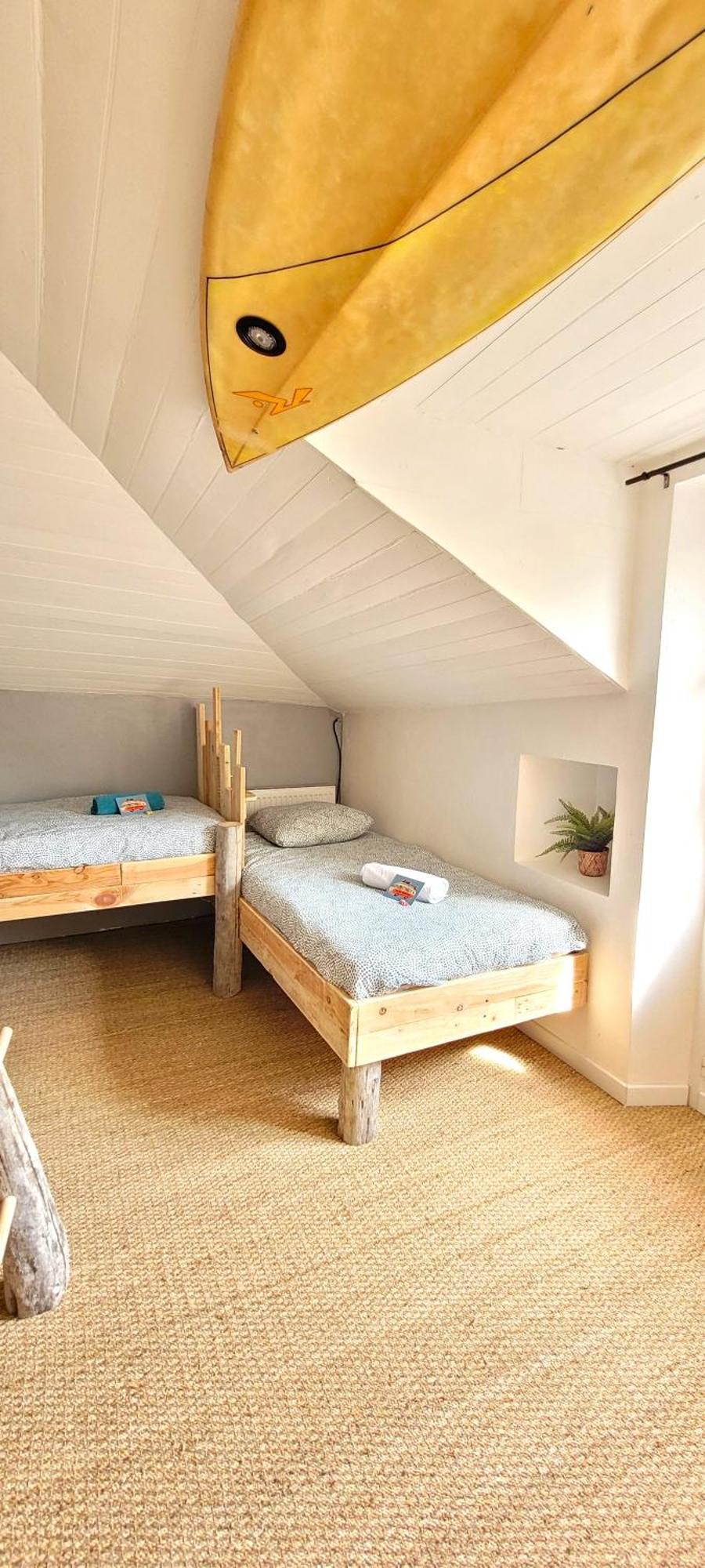 Surf Bed & Breakfast *