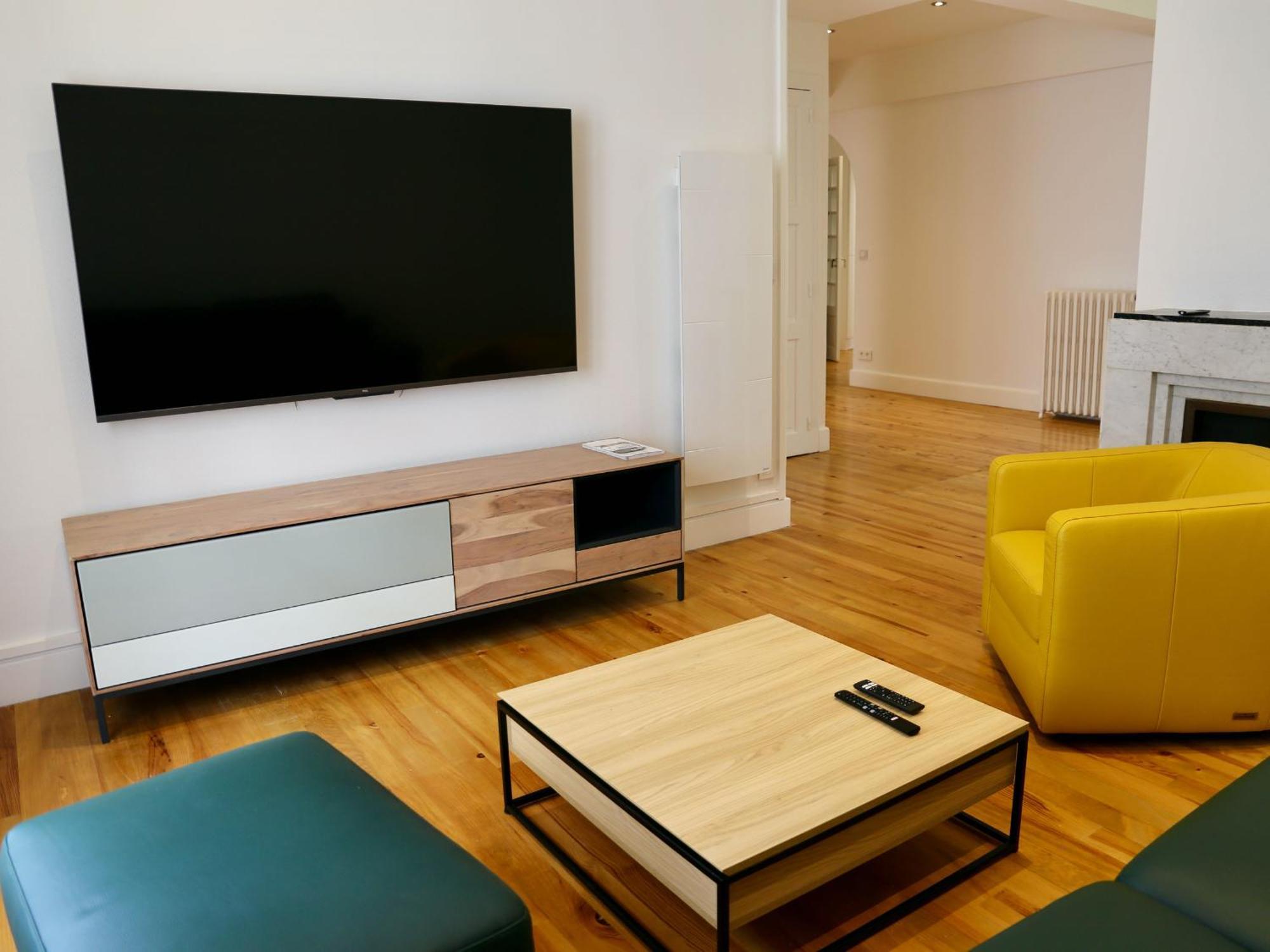 Spacieux Et Renove Au Coeur De Biarritz, A Deux Pas De La Et Des Commerces - Fr-1-239-802 * Biarritz