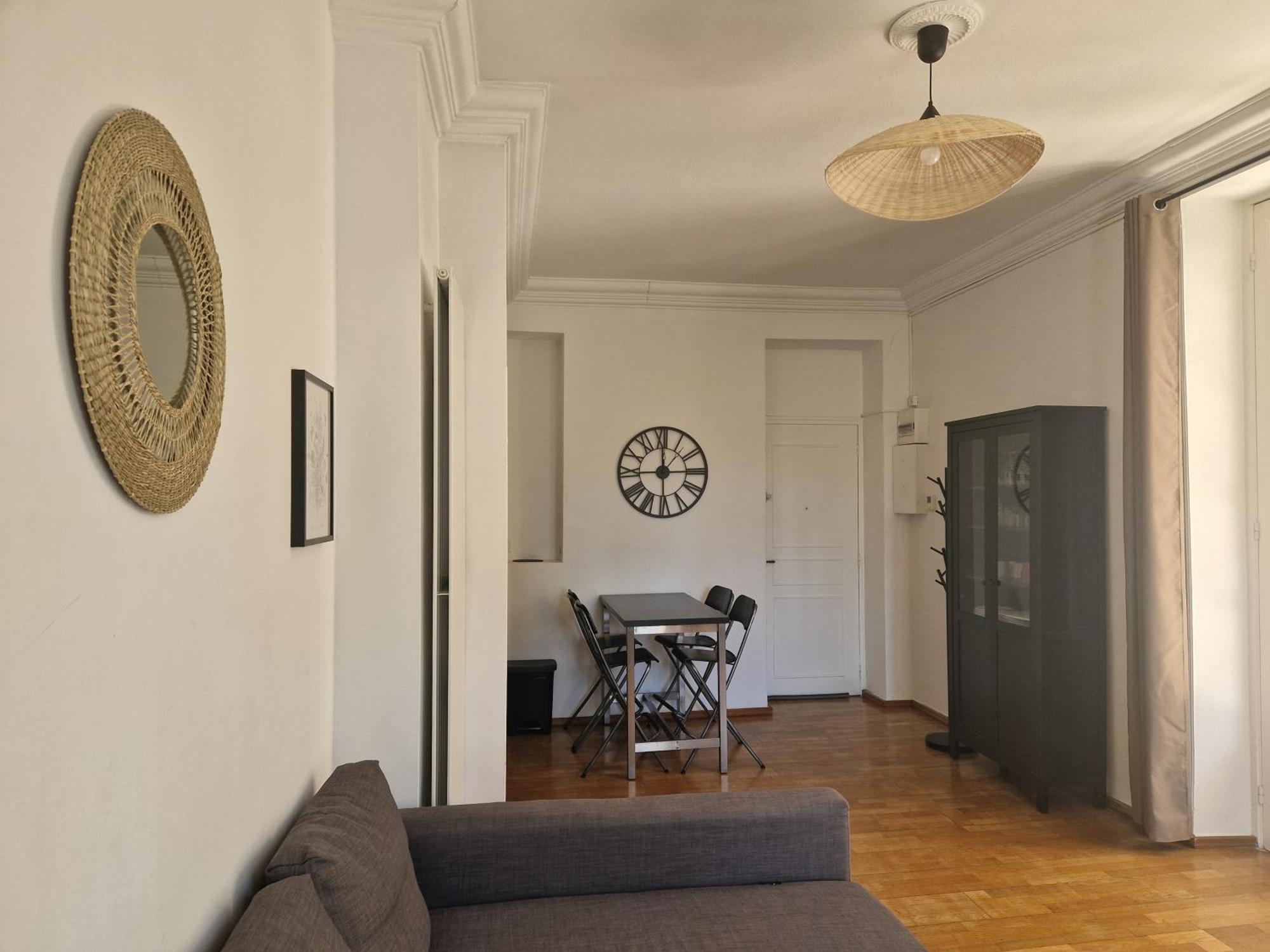 Apartment Beautiful And Bright 1st Floor Flat With Large Terrace - Center Biarritz