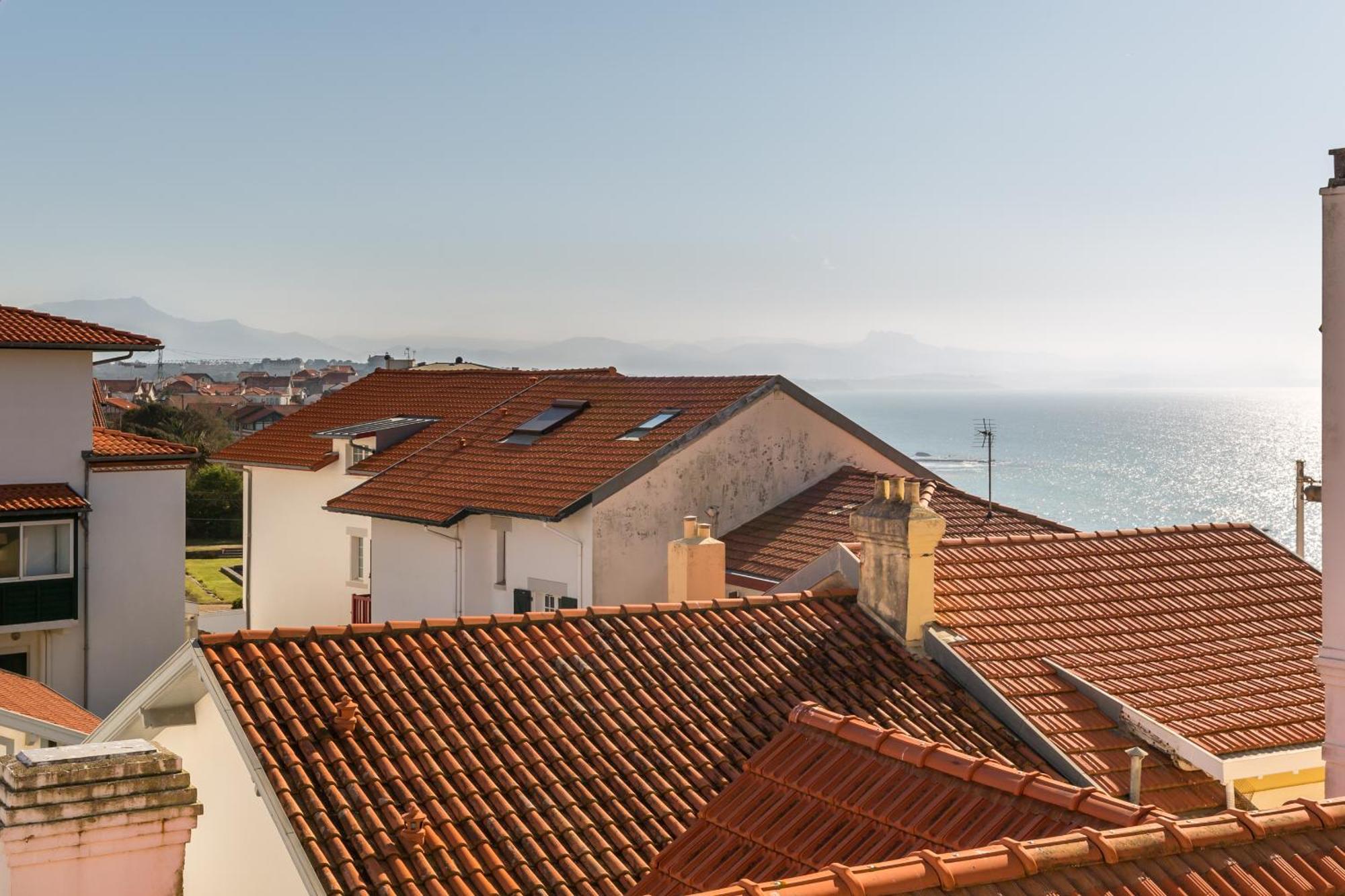 Appartement Avec Vue Sur La Cote Des Basques By Ginto Biarritz