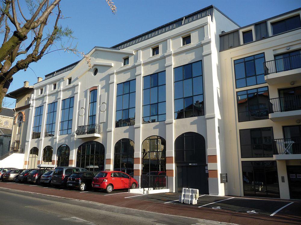 Lagrange Les Patios Eugenie 4*