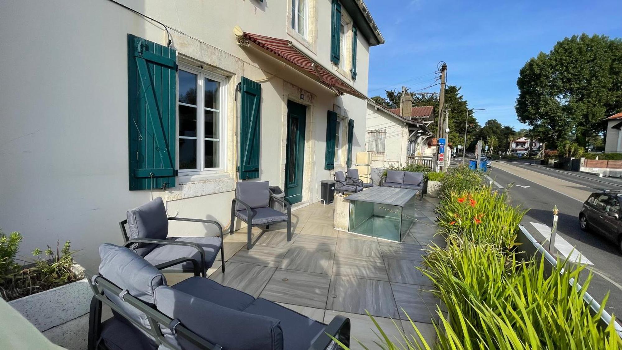 Hostel Le Doolies - Holiday Biarritz
