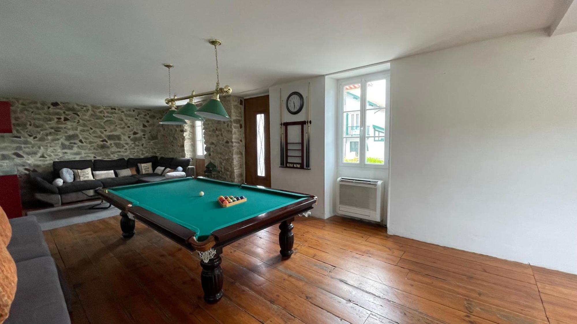 Hostel Le Doolies - Holiday Biarritz
