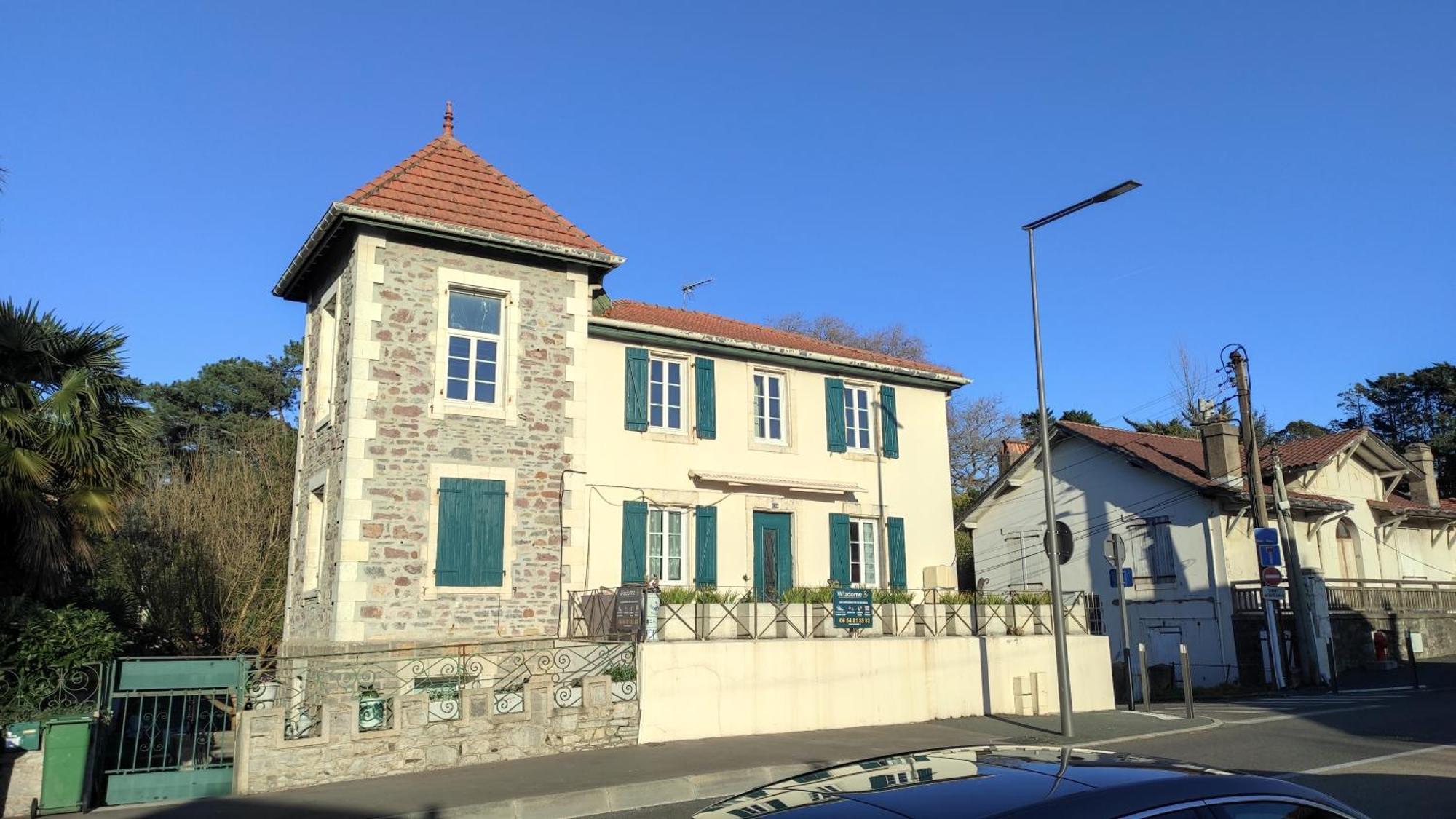 Hostel Le Doolies - Holiday