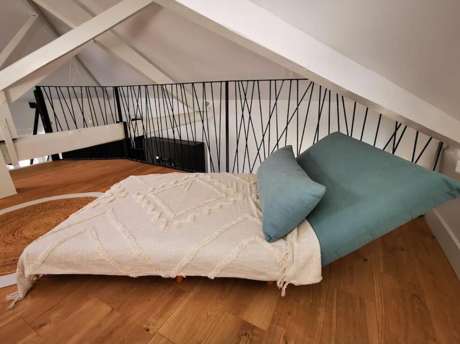 Loft De 90 M2 Centre De Apartment