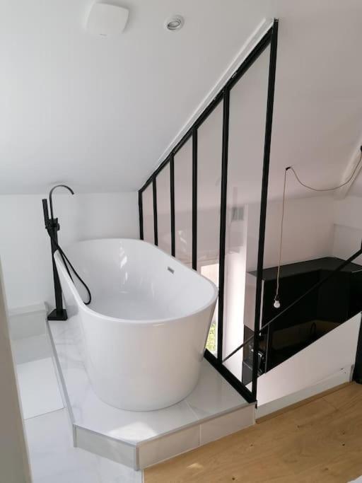 Loft De 90 M2 Centre De Biarritz