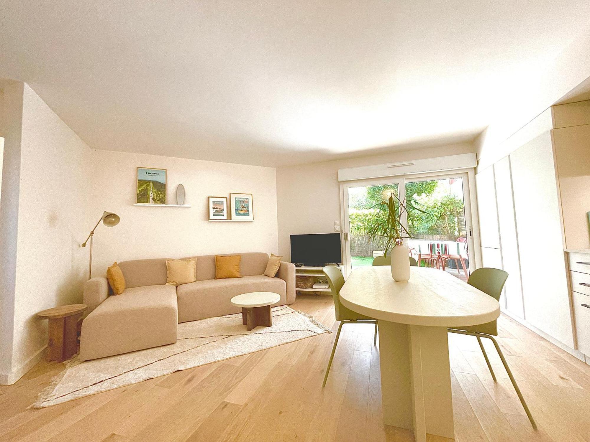 Splendide De Charme Avec Patio, Parking Et A 3 Minutes Apartamento Biarriz