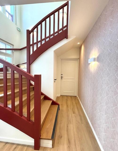Kemaris Aparthotel