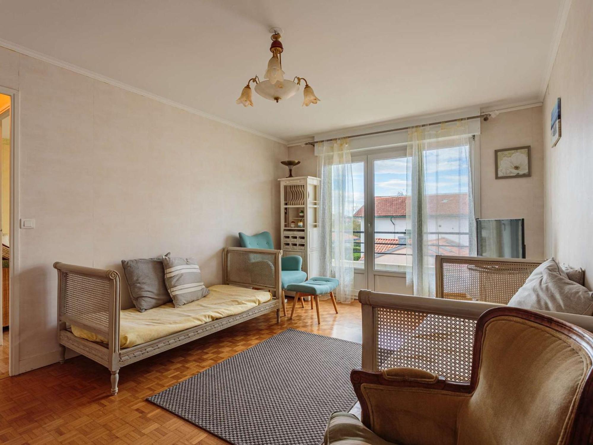Cosy A Biarritz, Proche Des Commerces Et Plages, Avec Parking Et Balcon - Fr-1-3-607 Apartment
