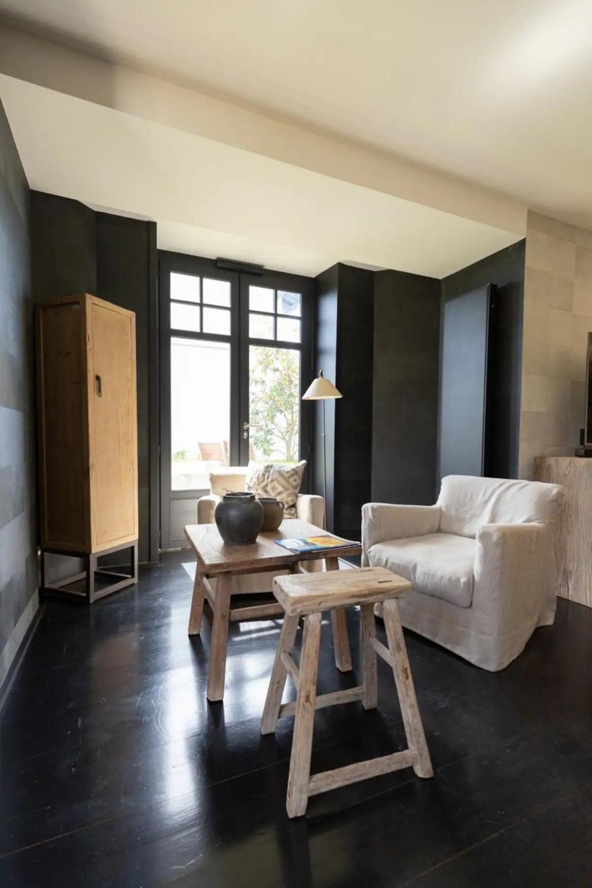 Nouveau, Tres Bel Avec Jardin Apartment