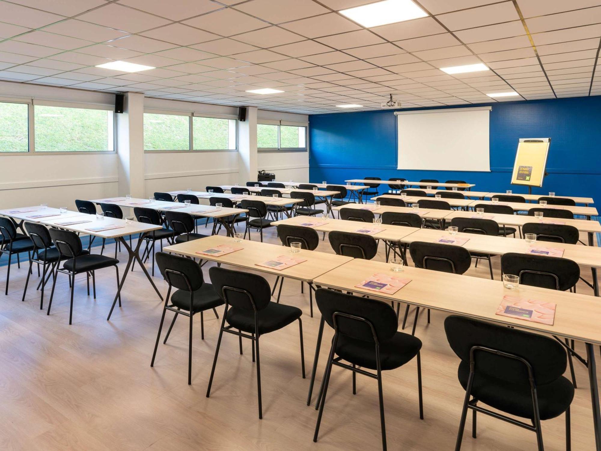 Ibis Styles Hotel 3*