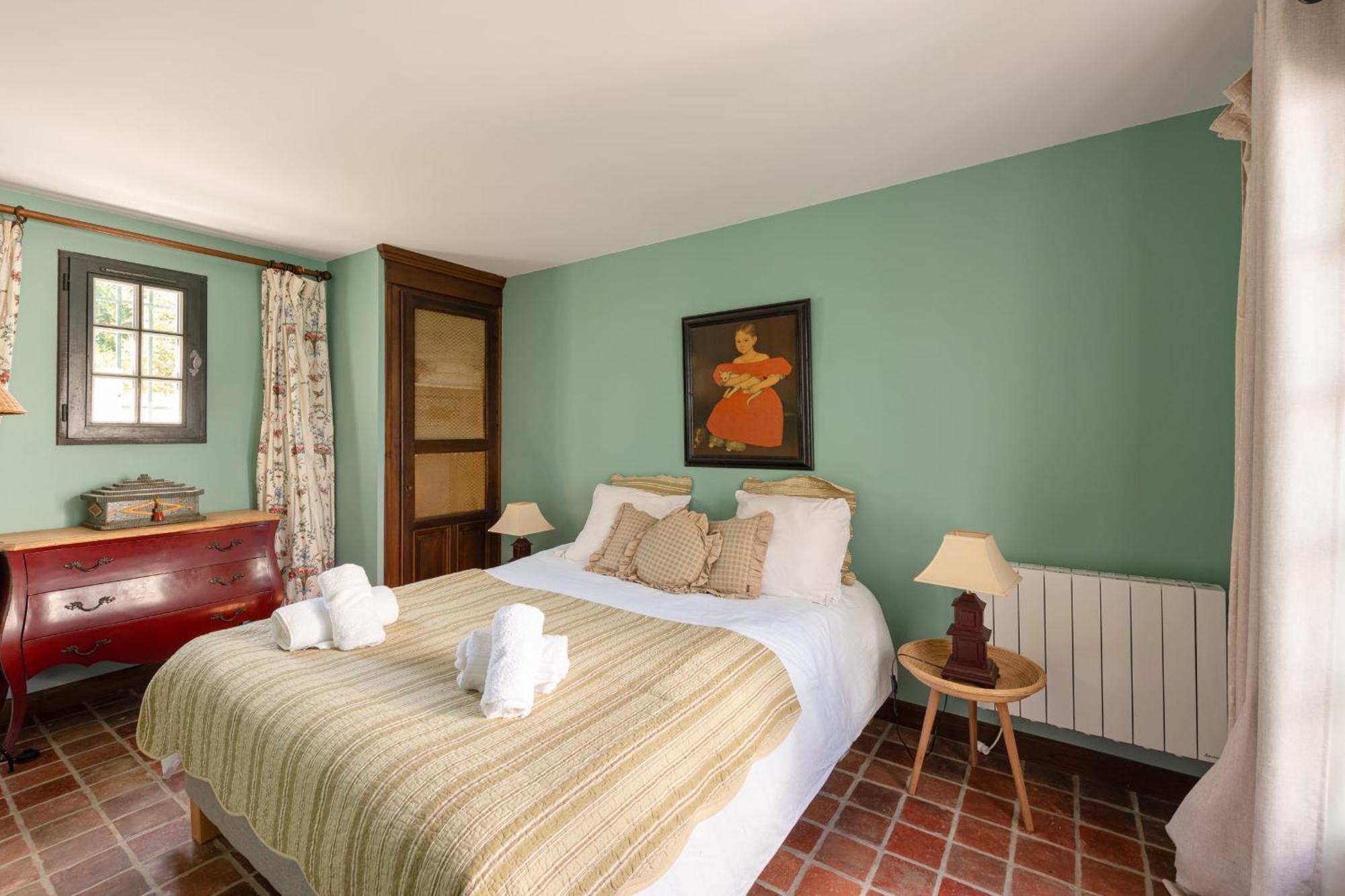 Galerna -keyweek House With Heated Swimming Pool Holiday home
