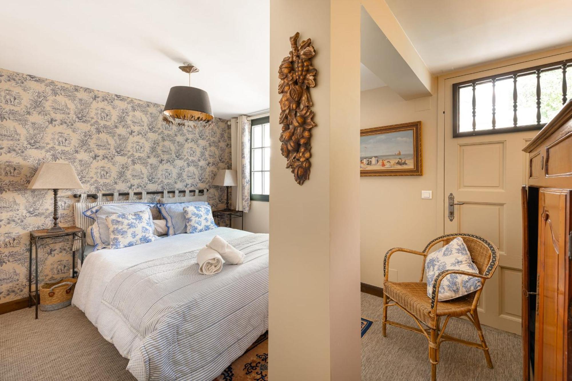 Galerna -keyweek House With Heated Swimming Pool