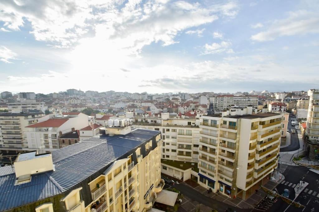 Grande - Avec Balcon - Victoria Surf Apartment *