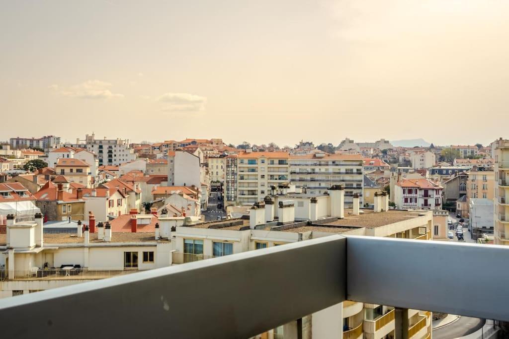 Apartment Grande - Avec Balcon - Victoria Surf *