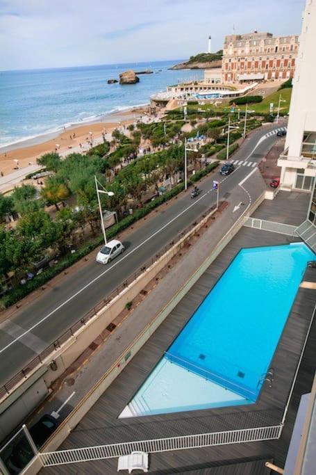 Grande - Avec Balcon - Victoria Surf *