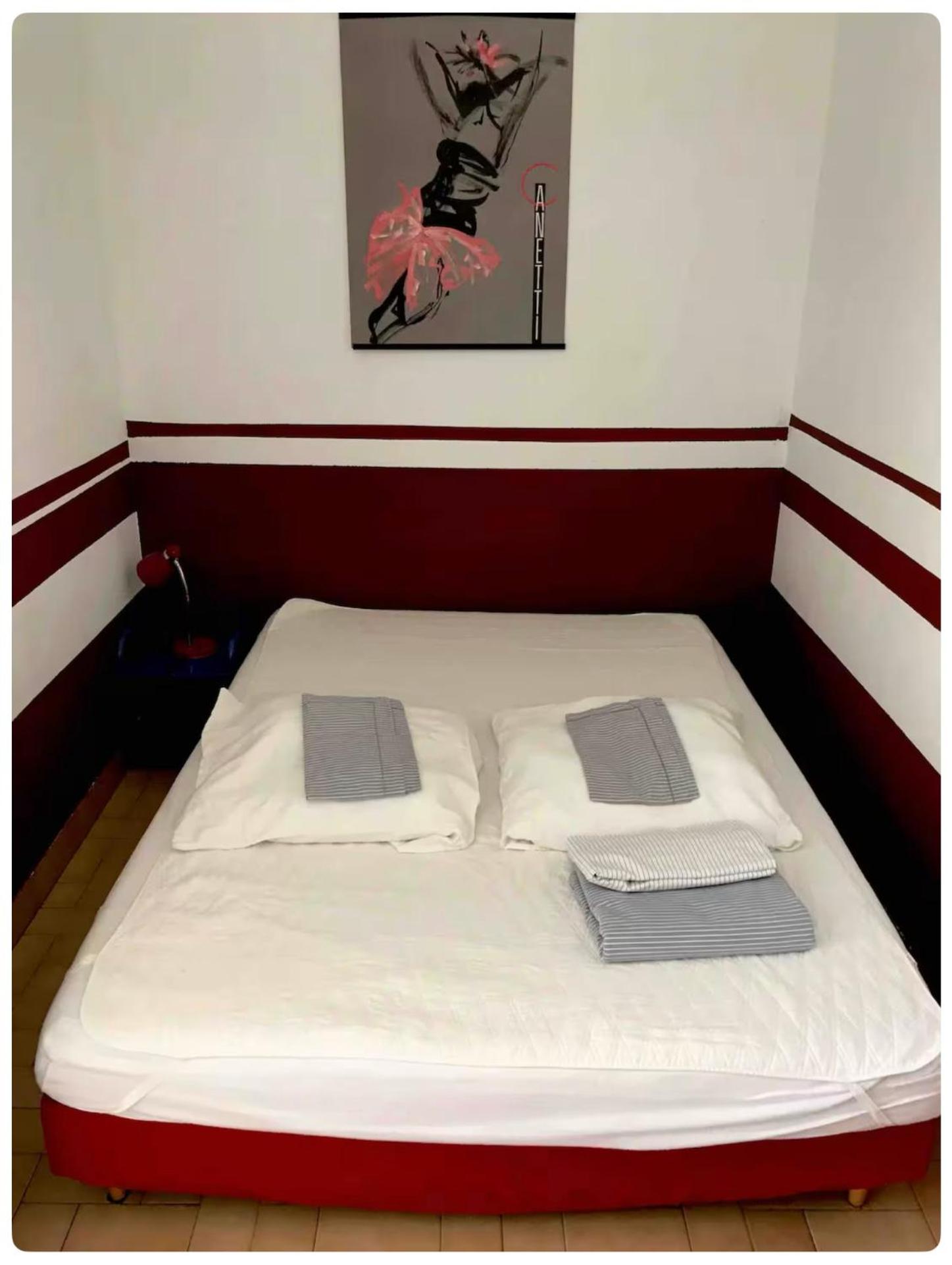 Apartment Centre Et F1 Calme Vue Parc Parking Gratuit