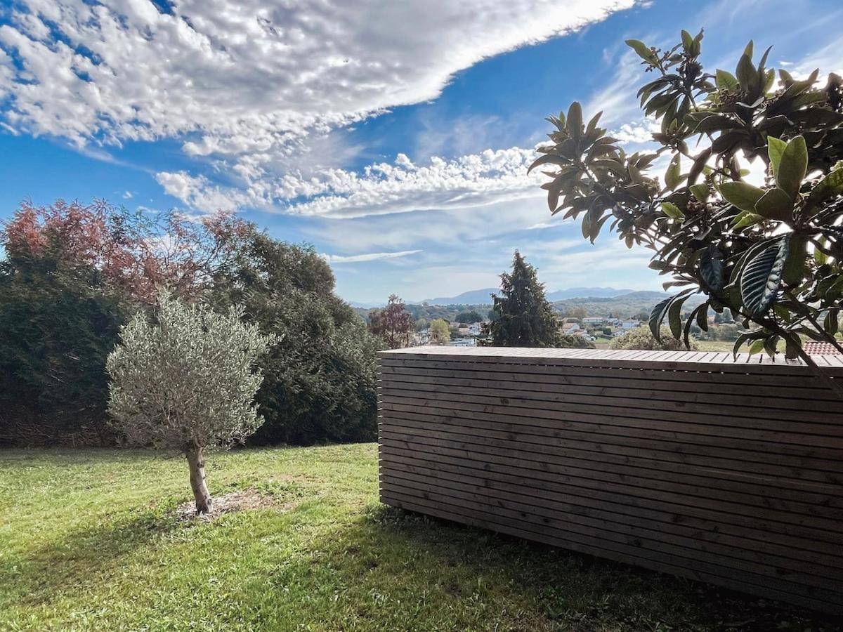 Quiet Villa, Sea And Mountain! Villa Biarritz