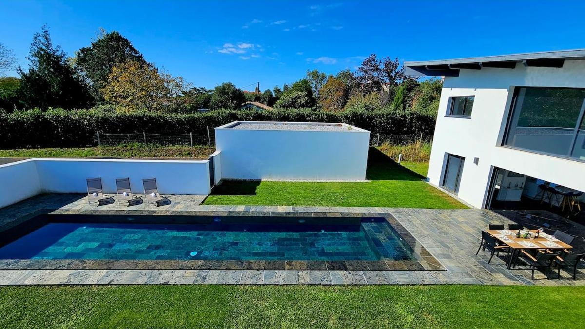 Marion - 3 & Piscine Biarritz