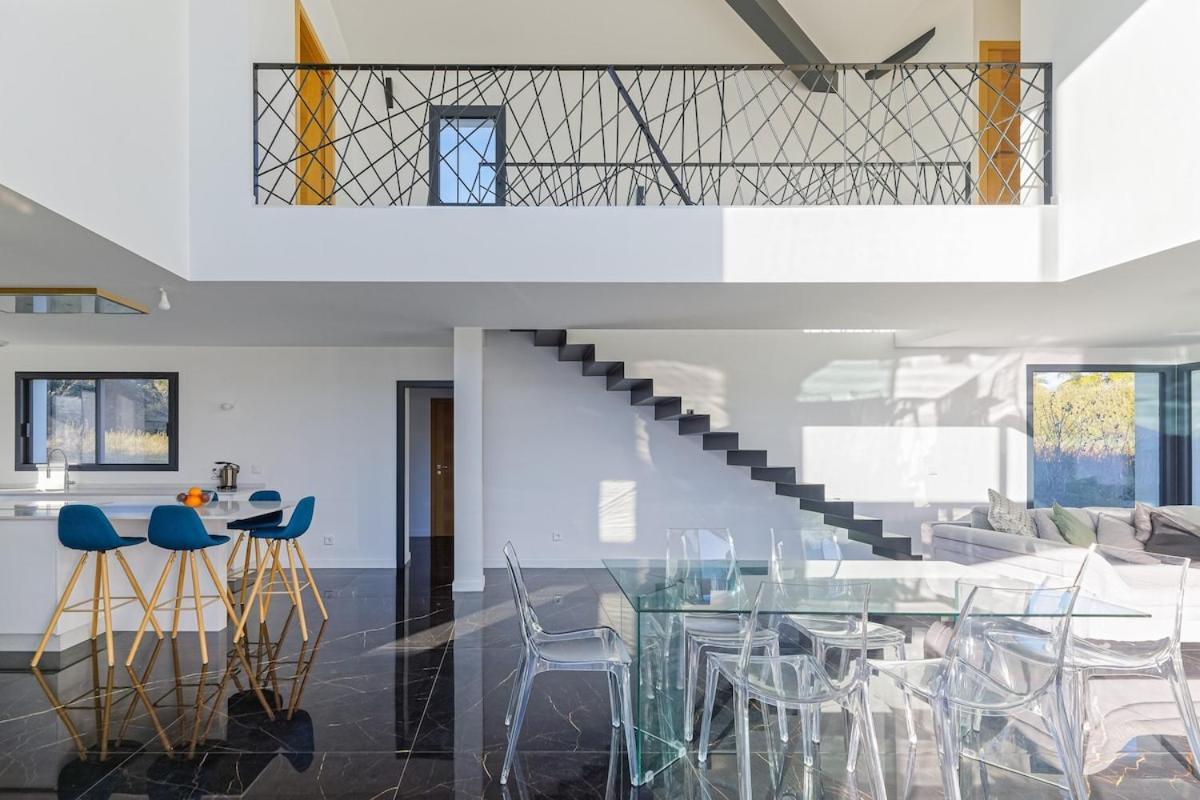Marion - 3 & Piscine Villa