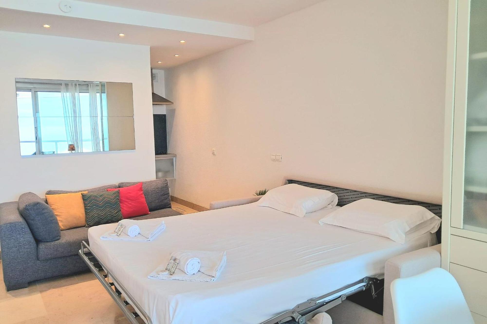Roche Ronde - Welkeys Apartment *
