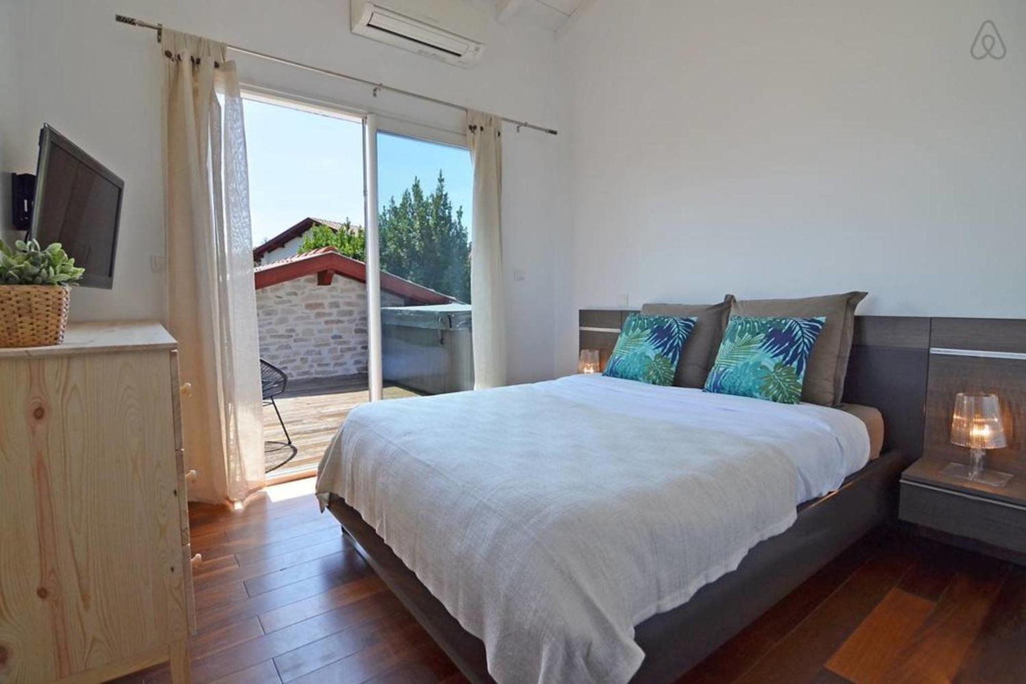 Mulua Design & Modern House - Terrasse - Jacuzzi - Parking Holiday home