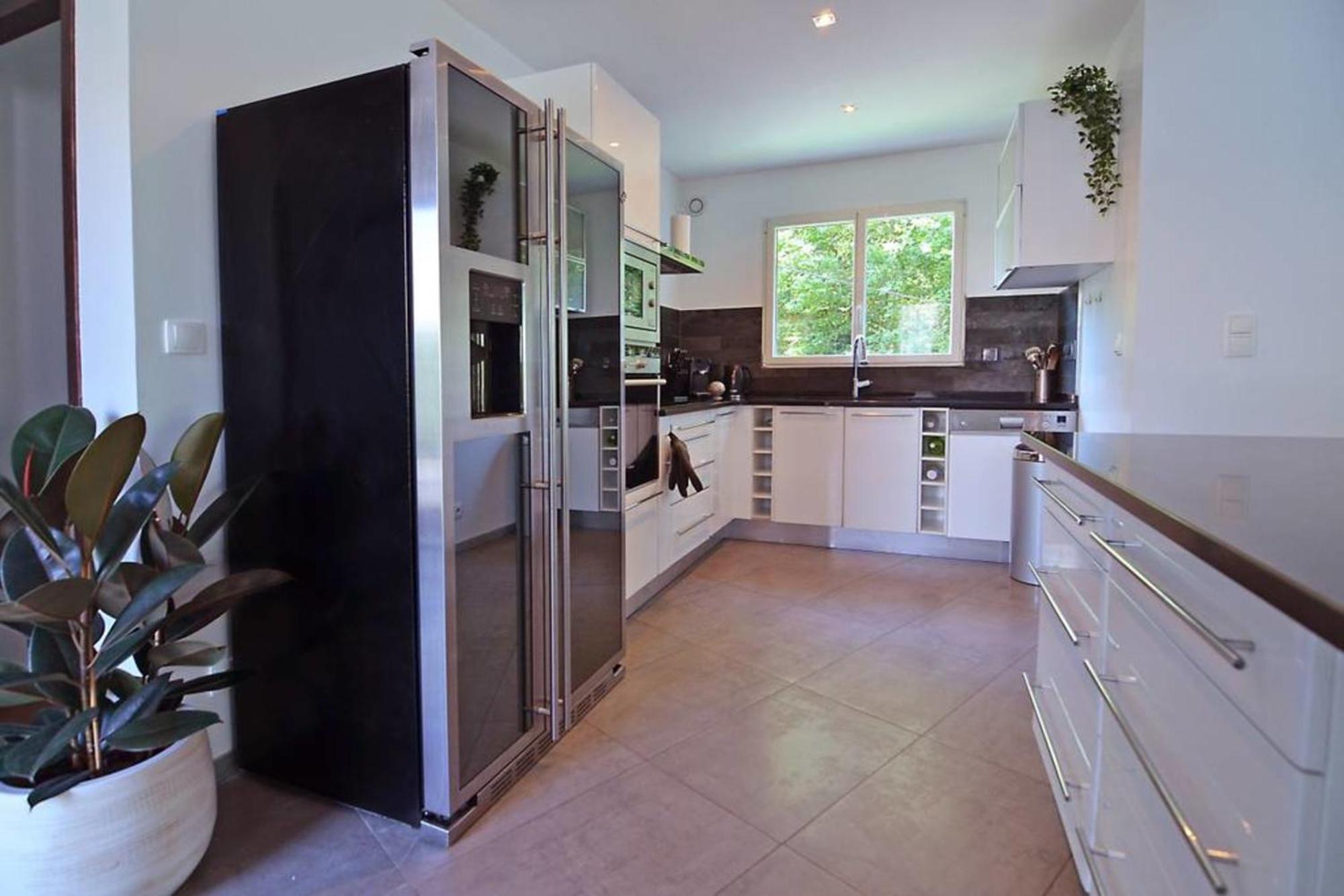 Mulua Design & Modern House - Terrasse - Jacuzzi - Parking Holiday home *