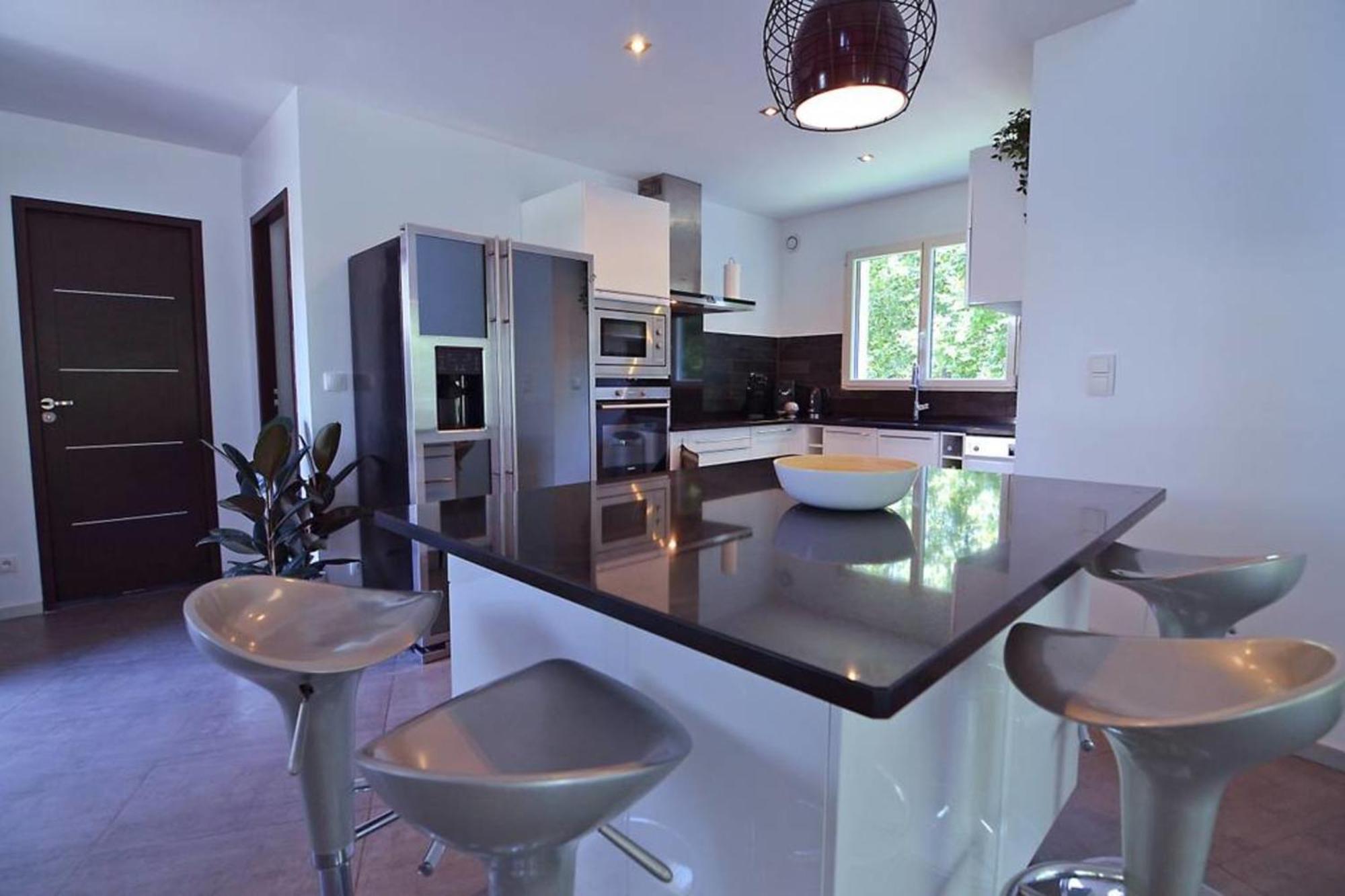 Mulua Design & Modern House - Terrasse - Jacuzzi - Parking *