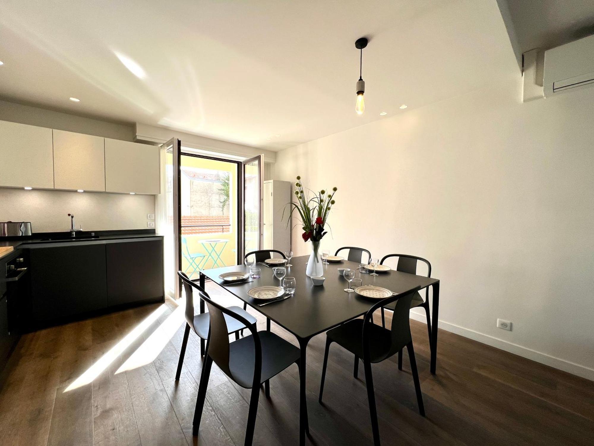 Moderne Et Spacieux Au Coeur De 6 Pers Biarritz