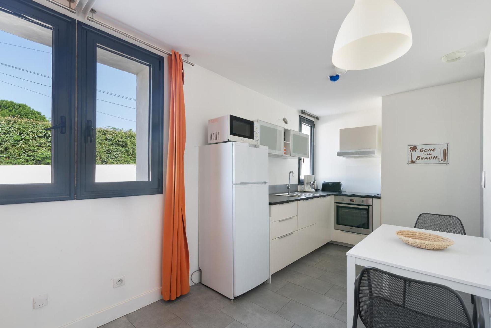 Surf 300m De La Apartment *