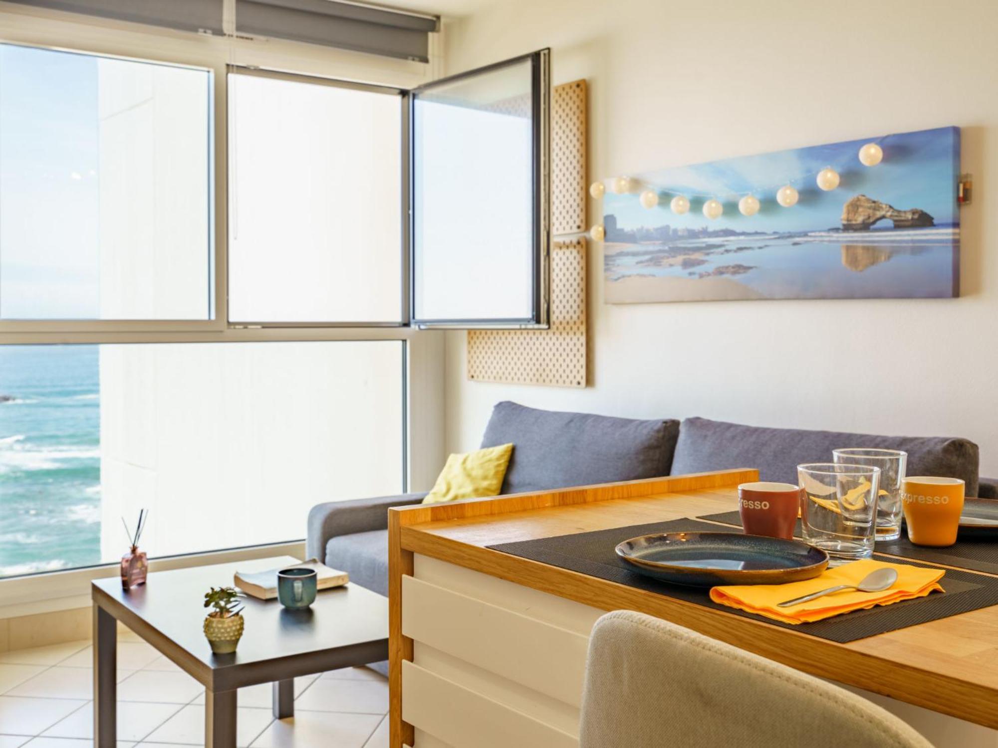 Victoria Surf-14 By Interhome *
