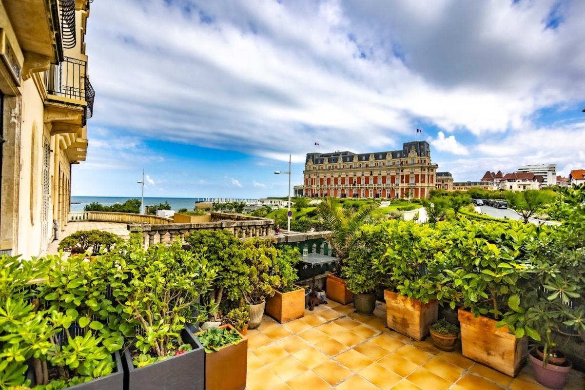 Centre - Vue & Grand Palais Apartment *