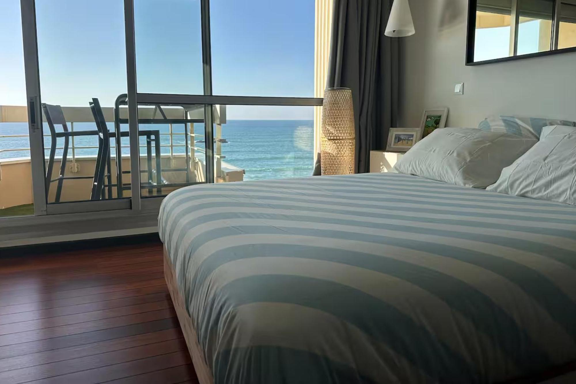 Apartment - High-end - Balcony View - - Comfort -pool