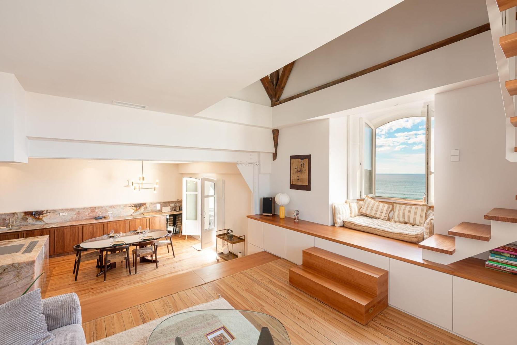 Eugenie - With Balcony And Sea View And Du Palais In *