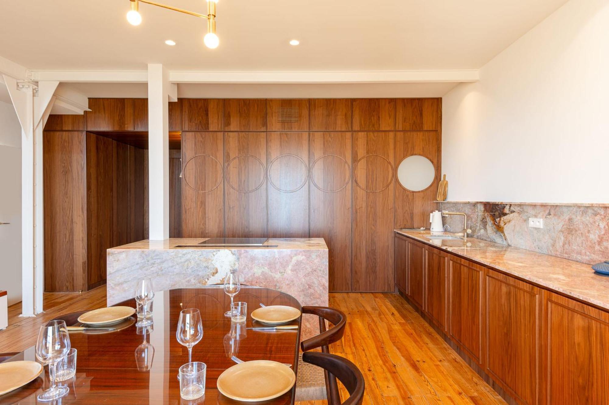 Apartment Eugenie - With Balcony And Sea View And Du Palais In