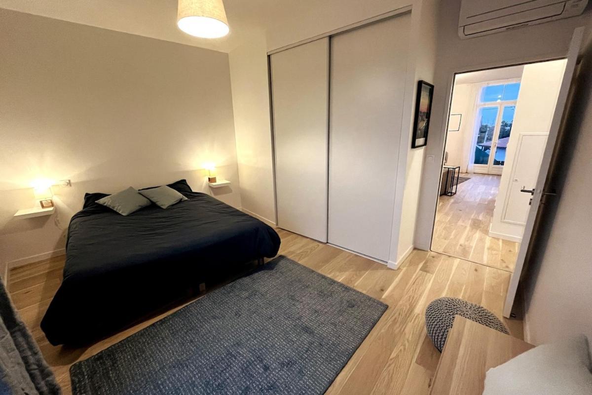 Modern Bright Flat With Outside Terrace *